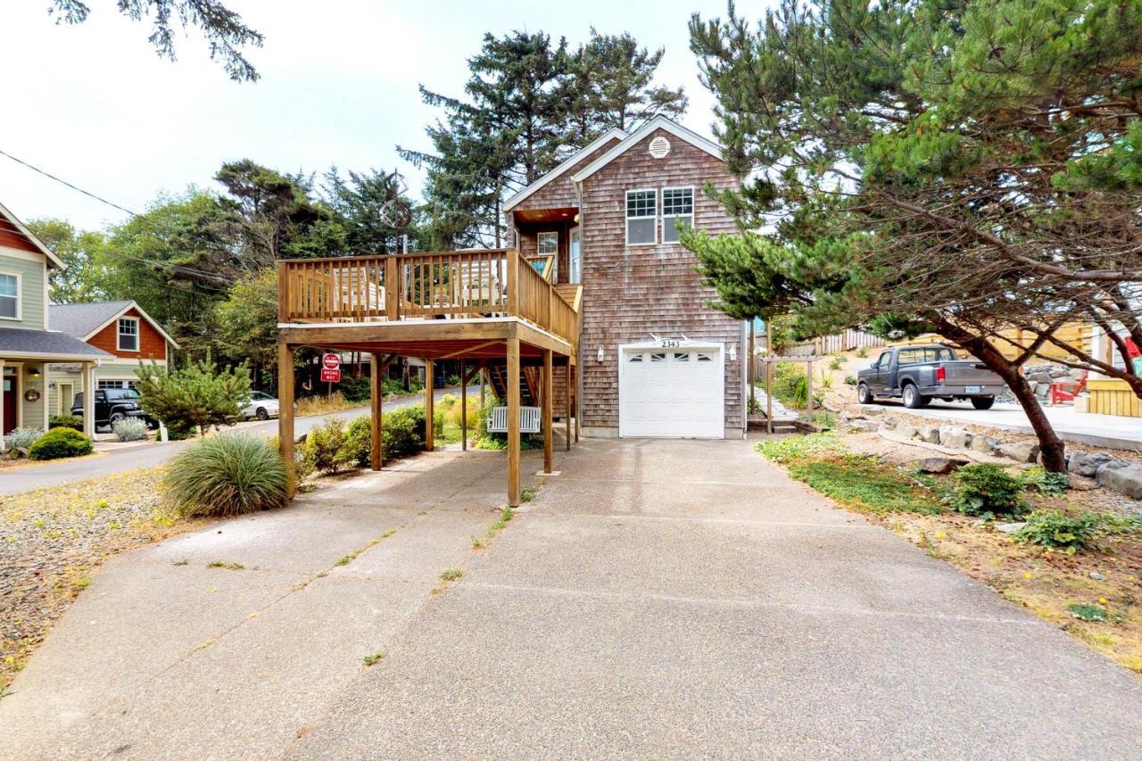 Beach House With A Park Lincoln City Exteriér fotografie